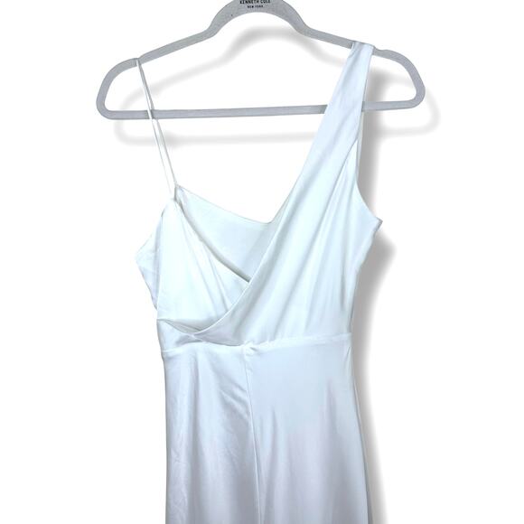 Lulus Lux Bridal NWT Unforgettable Adoration White Satin Asymmetrical Gown Dress - Picture 9 of 14
